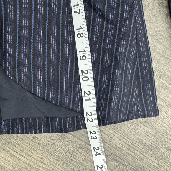 Theory Women Wool Black with Blue Stripes Suit Blazer Jacket 4 Academia Office - Picture 10 of 11